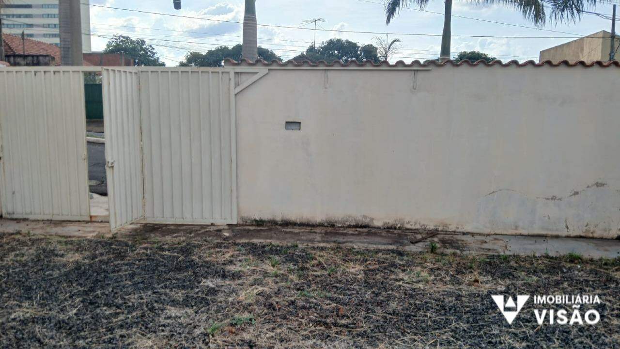 Terreno para aluguel no ABADIA: 