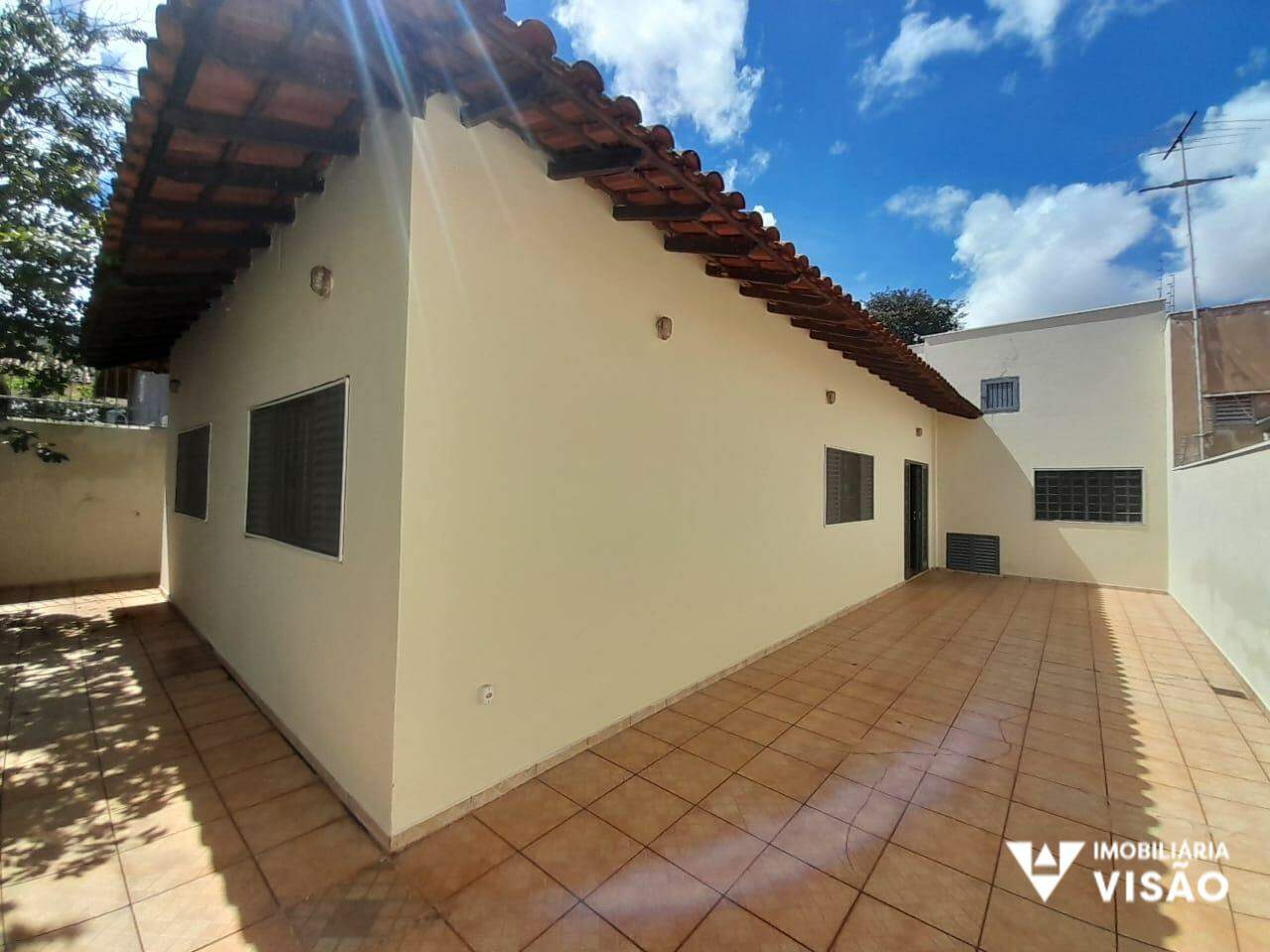 Casa para aluguel no Vila Olímpica: 