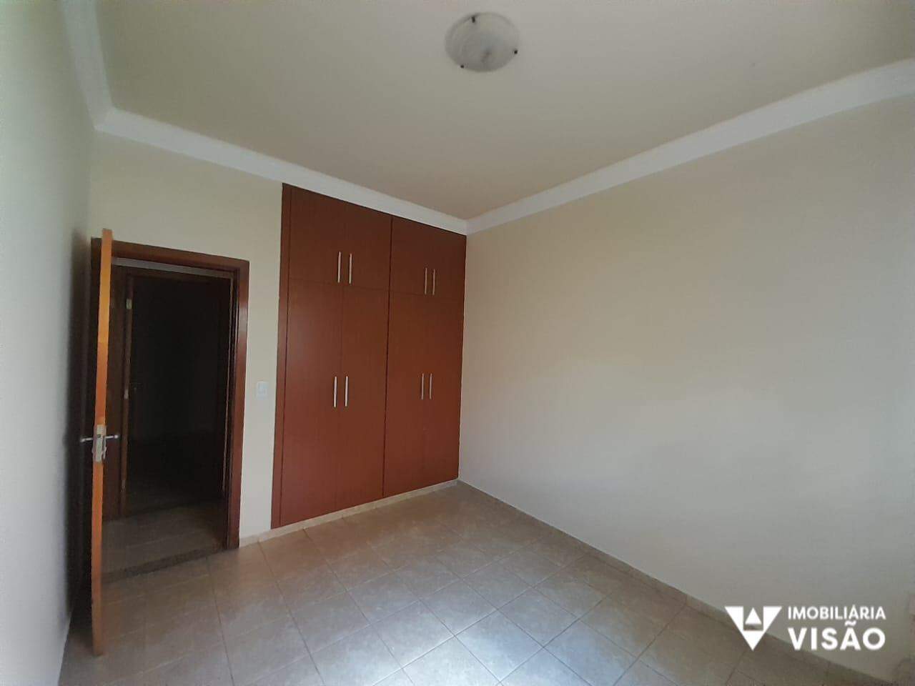 Casa para aluguel no Vila Olímpica: 