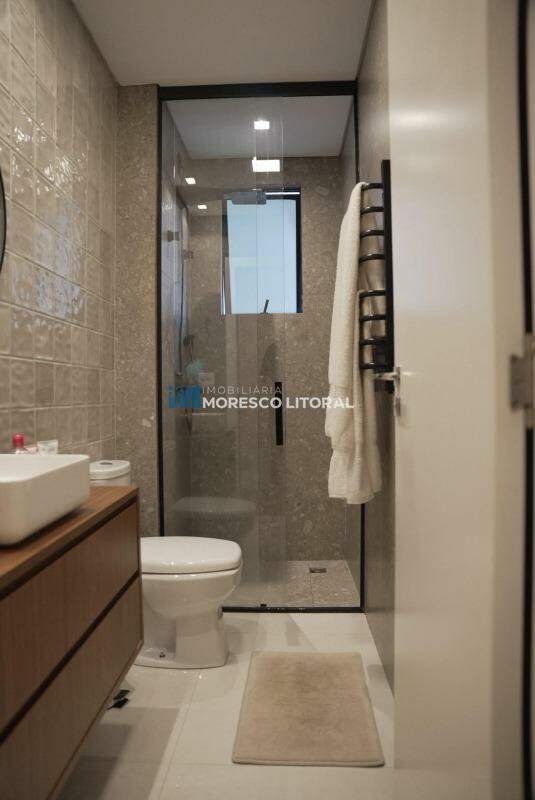 Apartamento à venda no Balneário Perequê: 