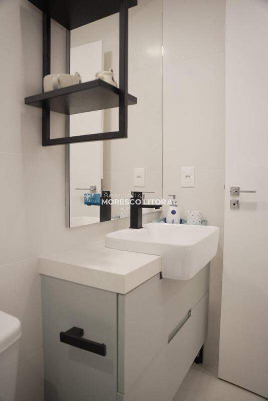 Apartamento à venda no Balneário Perequê: 