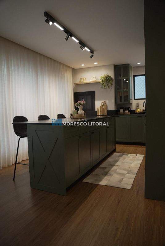 Apartamento à venda no Balneário Perequê: 