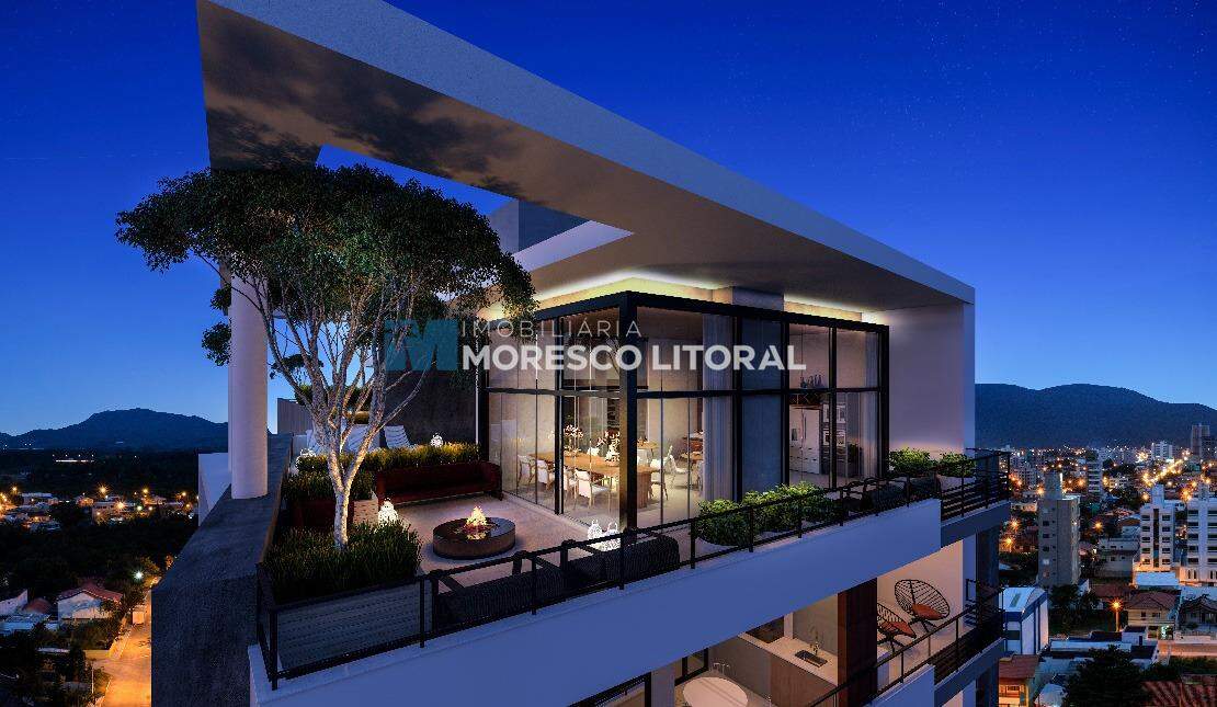 Apartamento à venda no Meia Praia: 