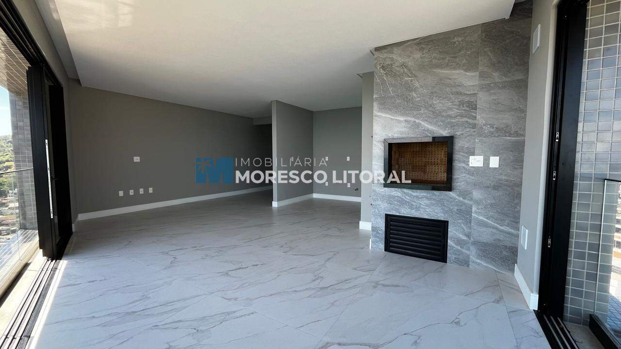 Apartamento à venda no Balneário Perequê: 