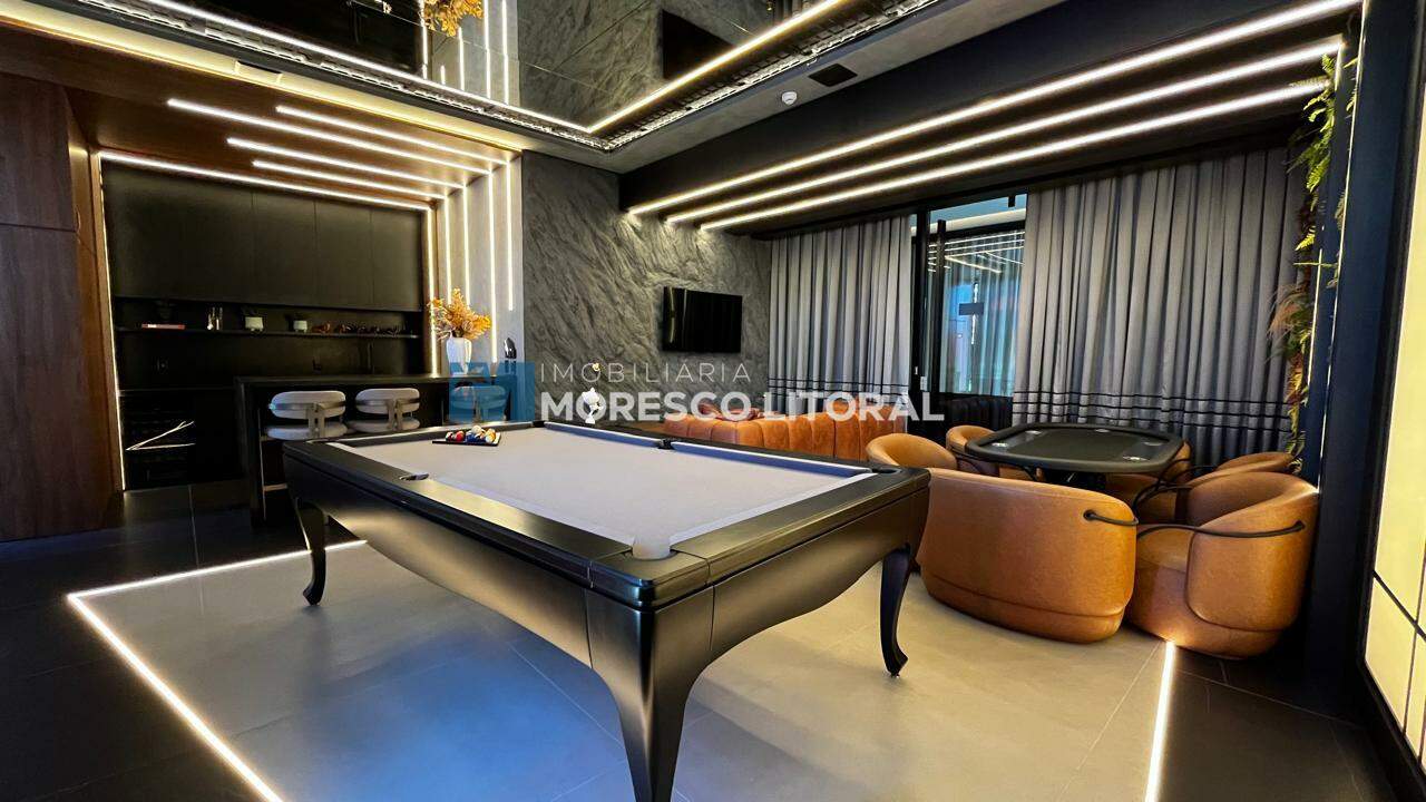 Apartamento à venda no Balneário Perequê: 
