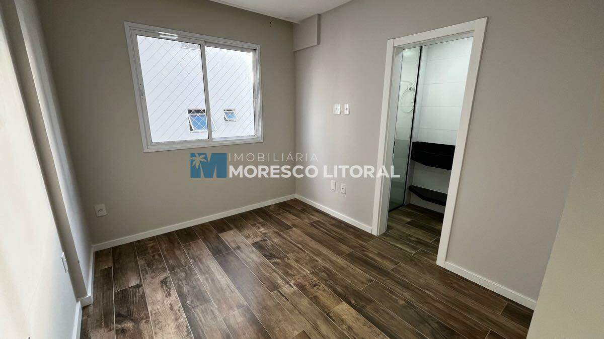 Apartamento à venda no Meia Peaia: 