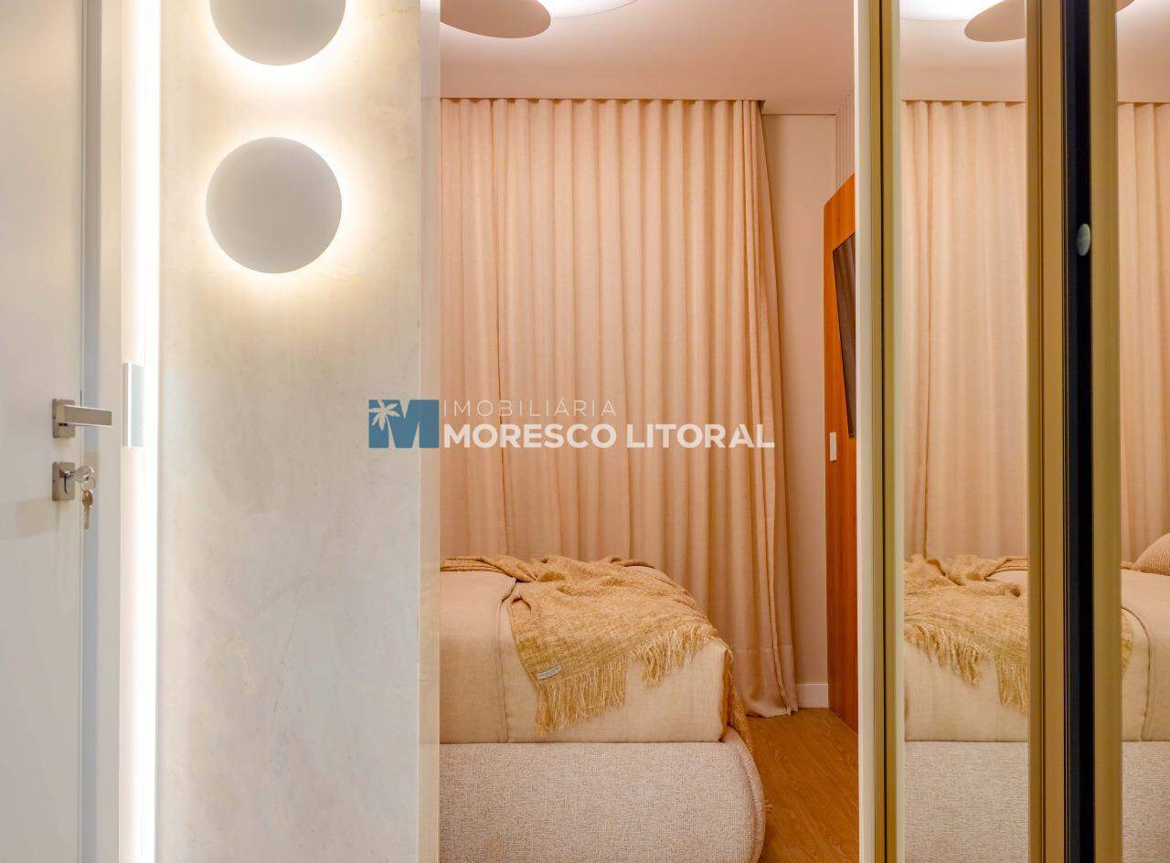 Apartamento à venda no Balneário Perequê: 