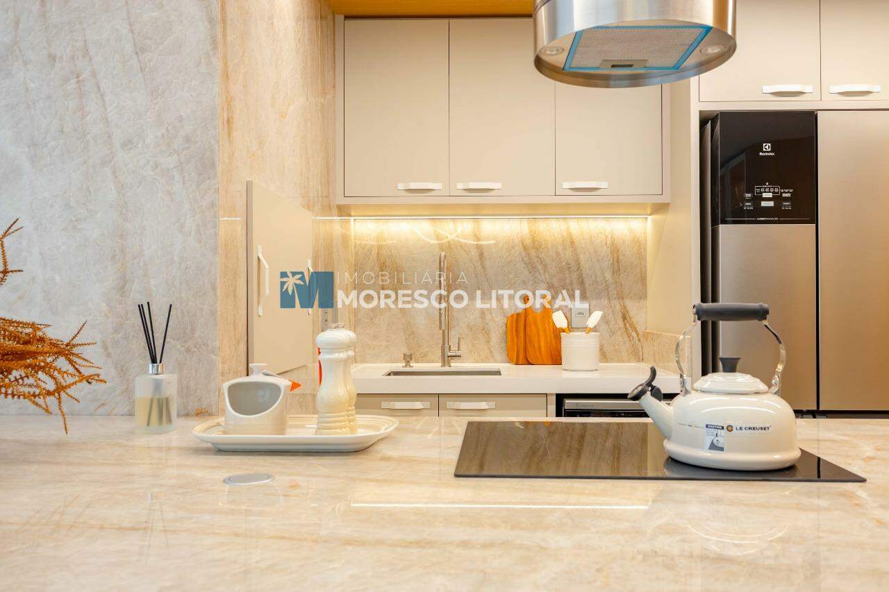 Apartamento à venda no Balneário Perequê: 