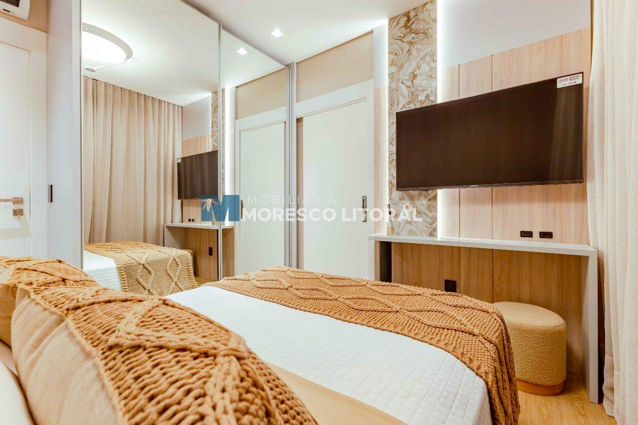 Apartamento à venda no Balneário Perequê: 