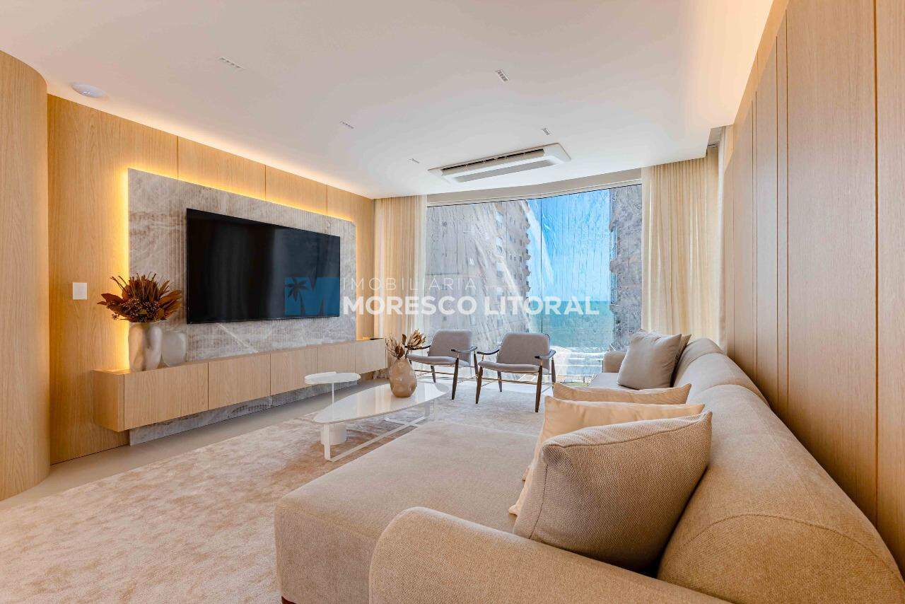 Apartamento à venda no Balneário Perequê: 