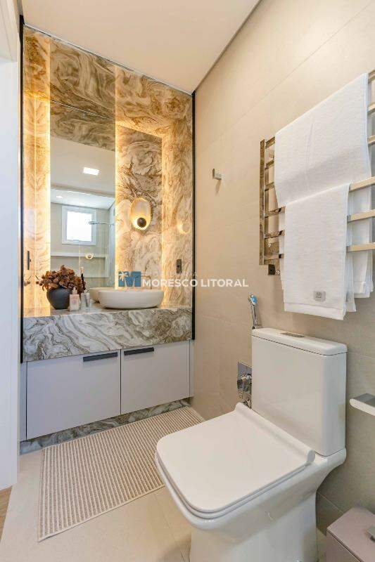 Apartamento à venda no Balneário Perequê: 