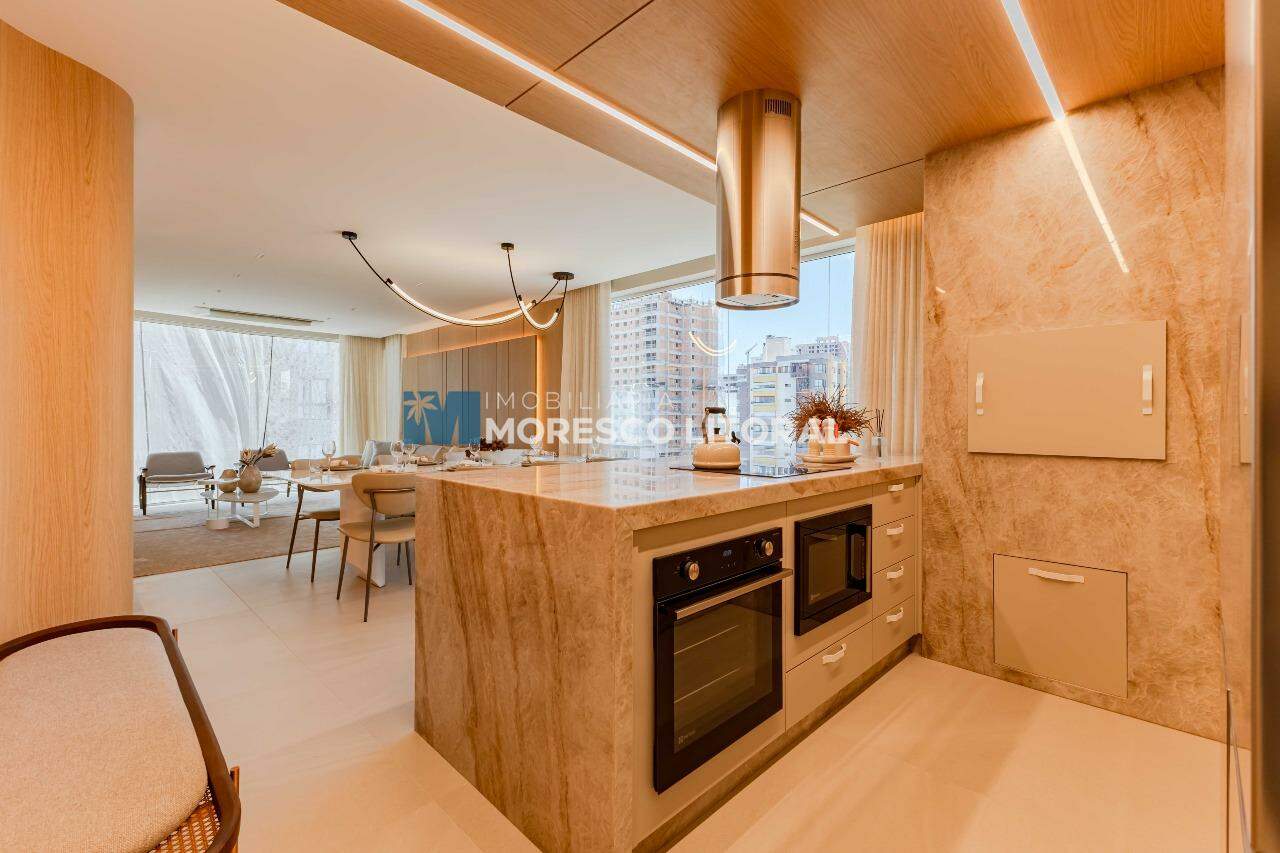 Apartamento à venda no Balneário Perequê: 