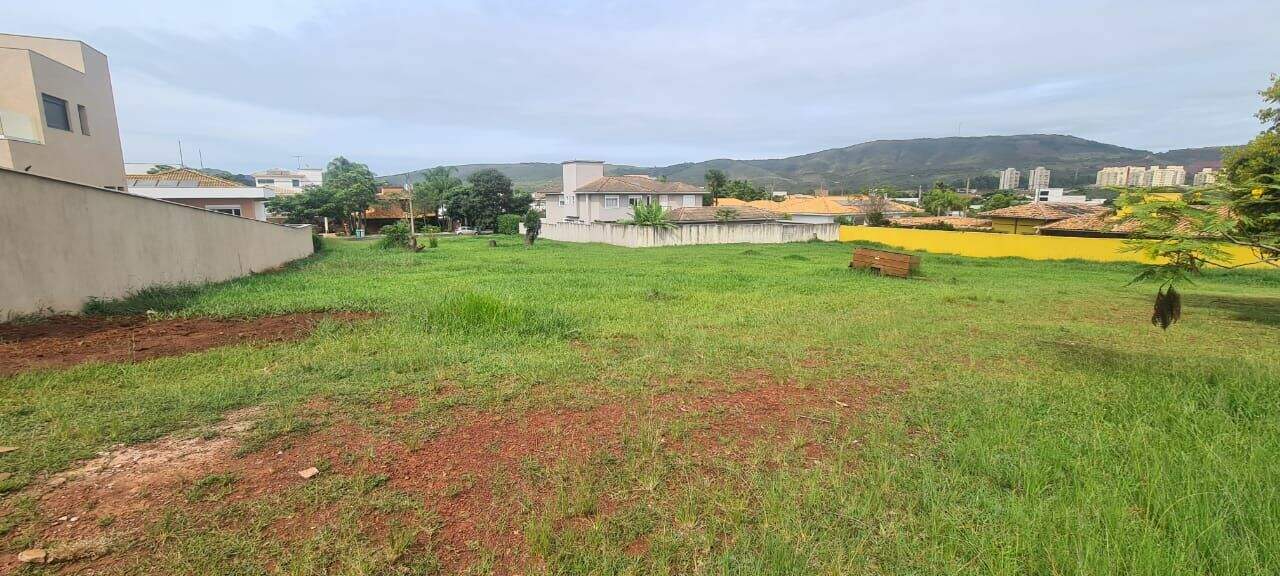 Terreno à venda no Alphaville - Lagoa dos Ingleses: 