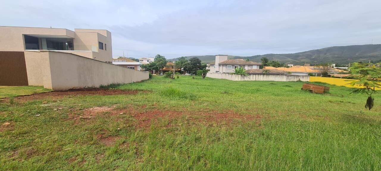 Terreno à venda no Alphaville - Lagoa dos Ingleses: 