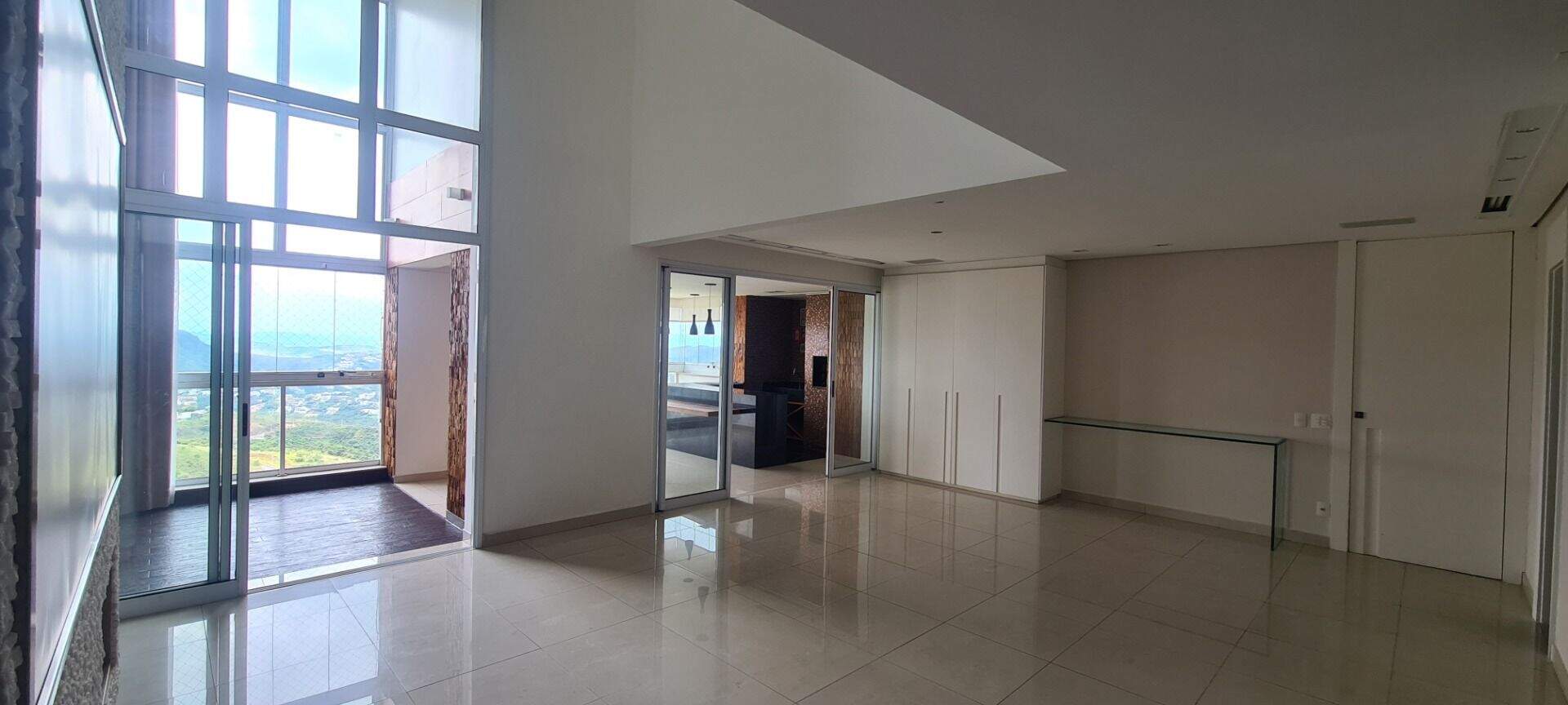 Apartamento à venda no Vila da Serra: 