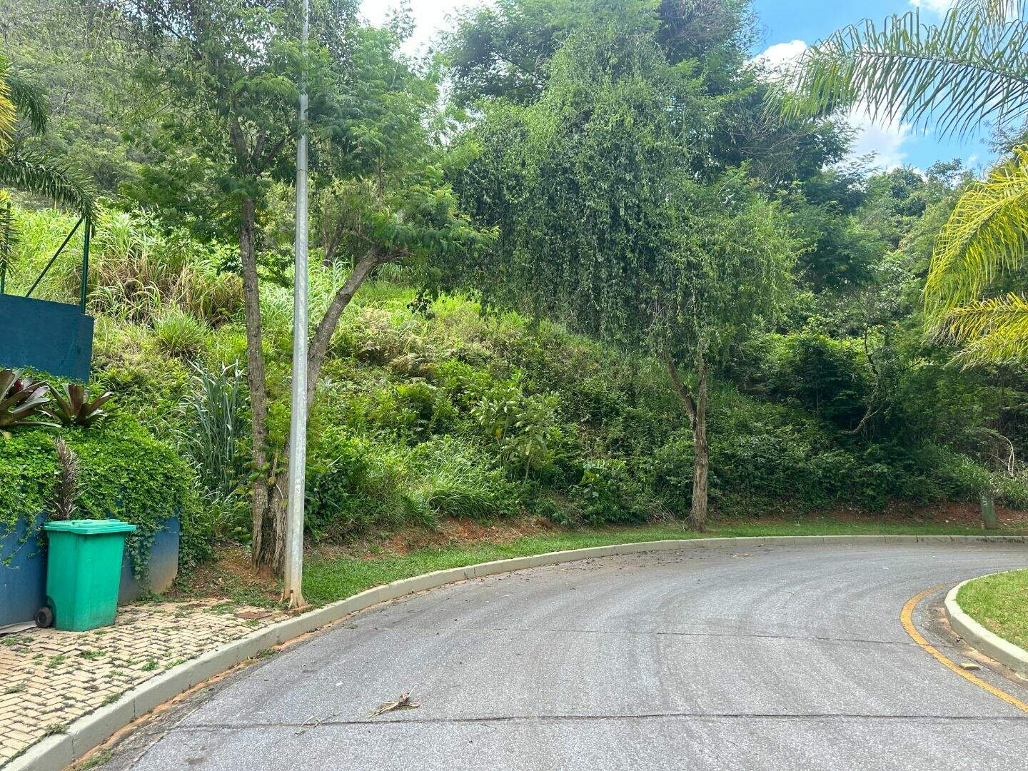 Terreno à venda no Condomínio Quintas do Sol: 