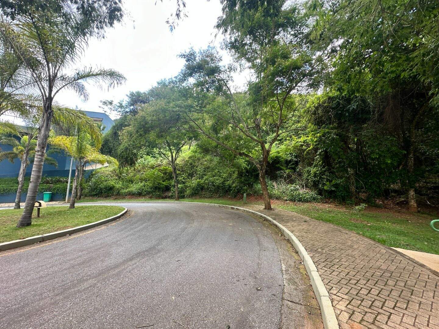 Terreno à venda no Condomínio Quintas do Sol: 