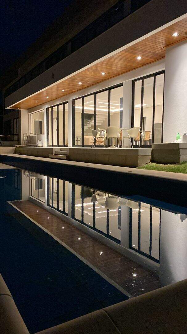 Casa à venda no Alphaville - Lagoa dos Ingleses: 