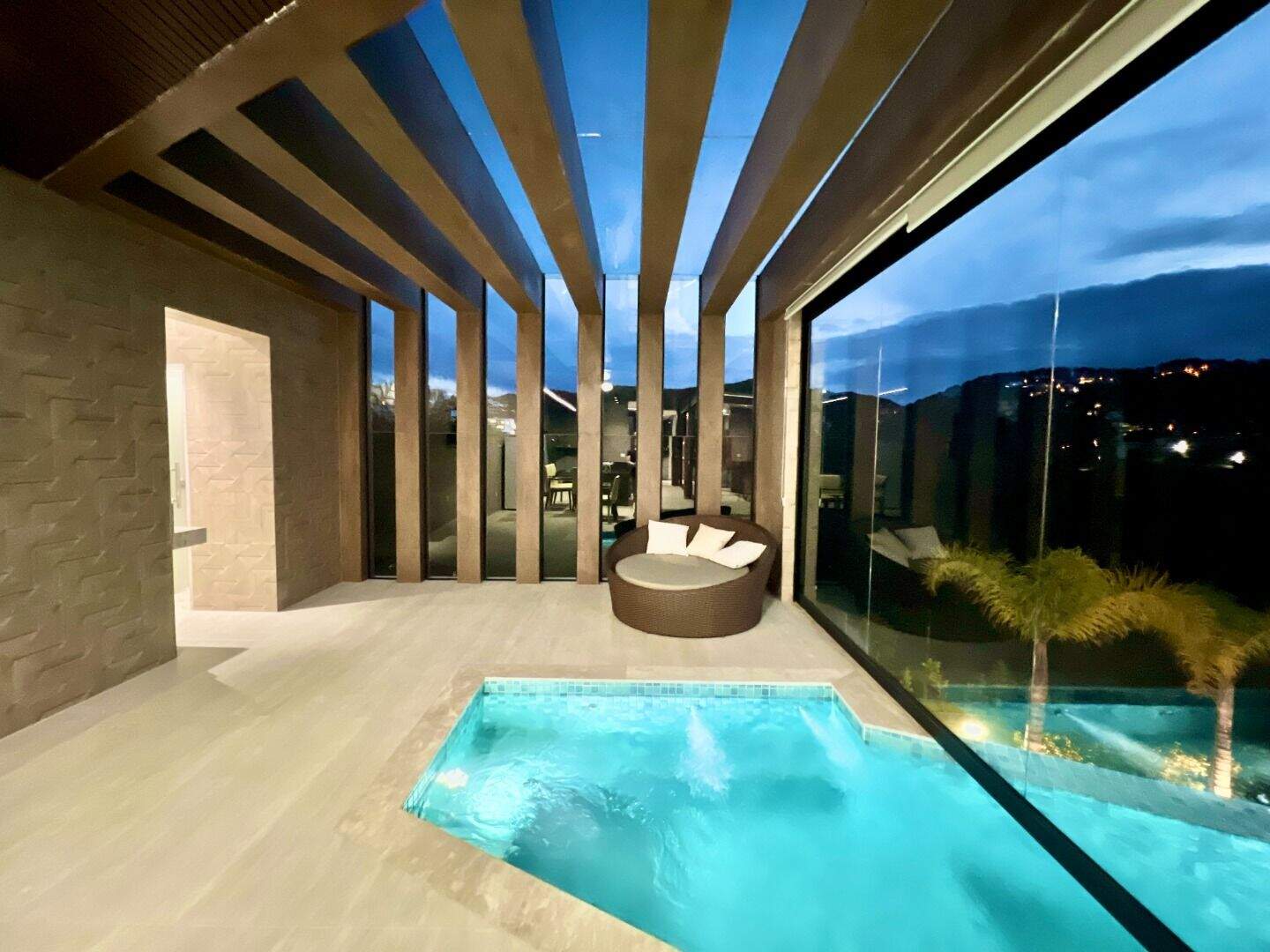 Casa à venda no Vale dos Cristais: 