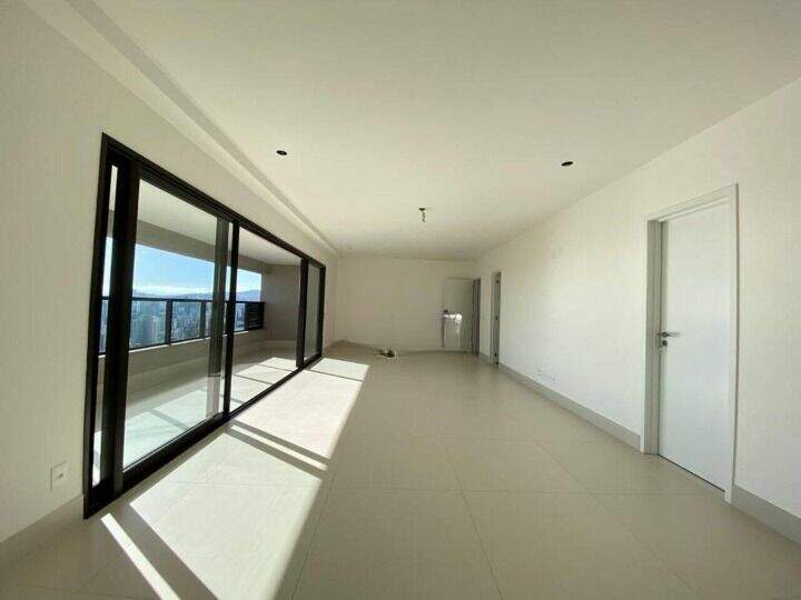 Apartamento à venda no Santo Antônio: 