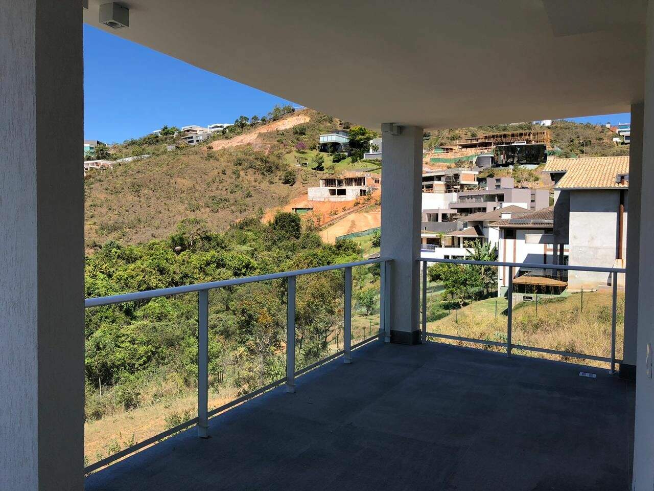 Casa à venda no Vale dos Cristais: 