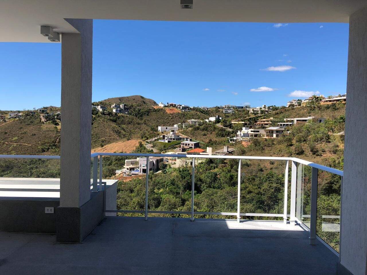 Casa à venda no Vale dos Cristais: 