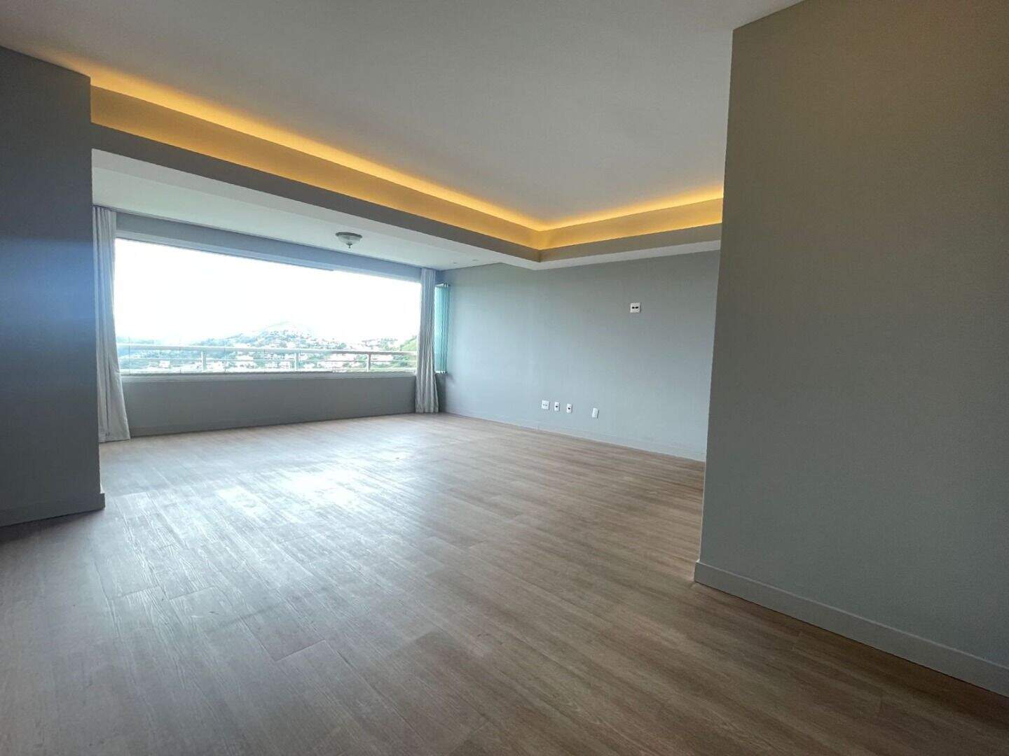 Apartamento à venda no Vila da Serra: 