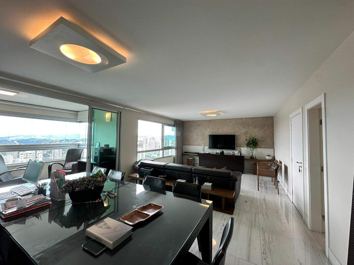 Apartamento à venda no Vila da Serra: 