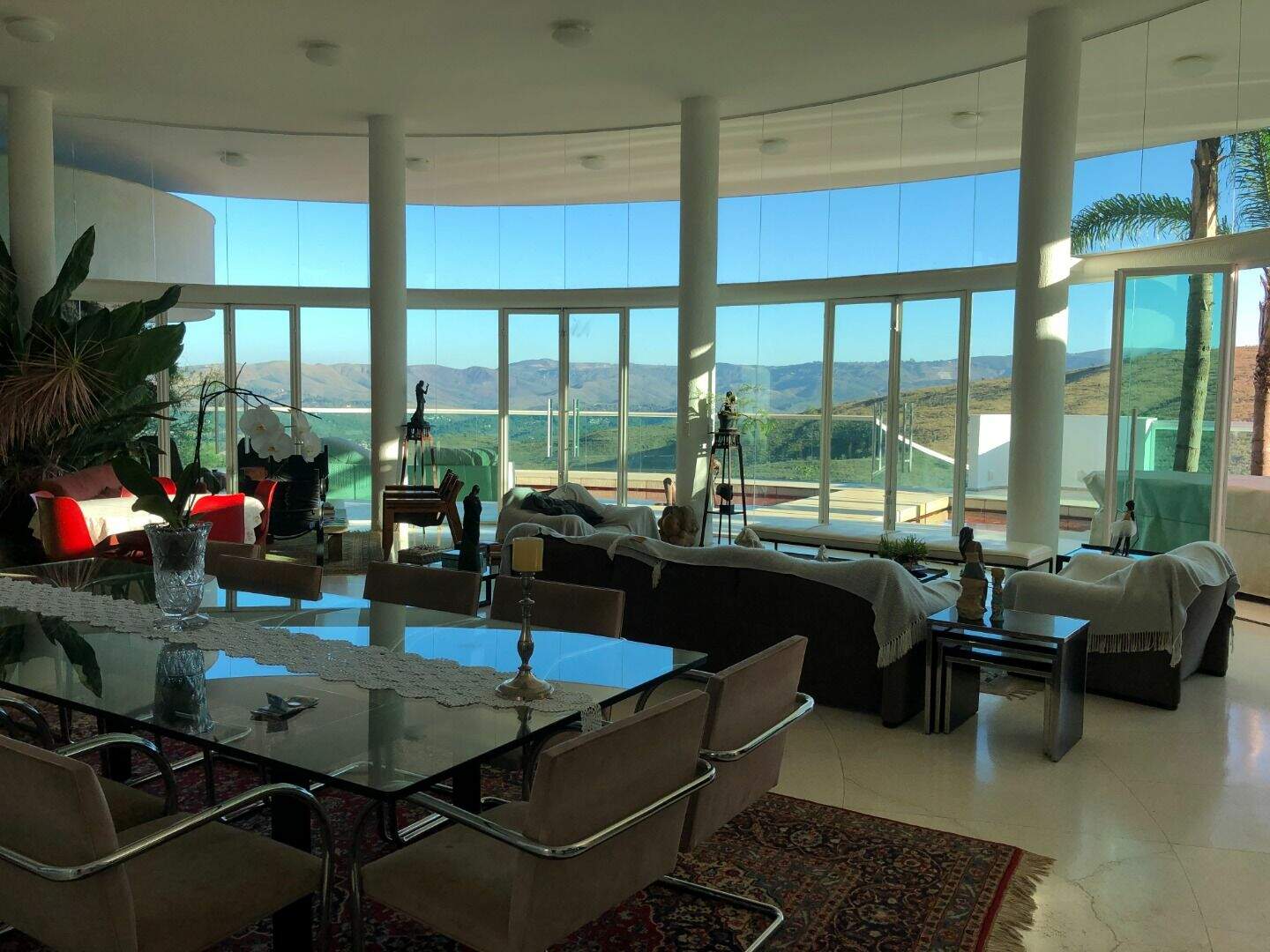 Casa à venda no Vale dos Cristais: 