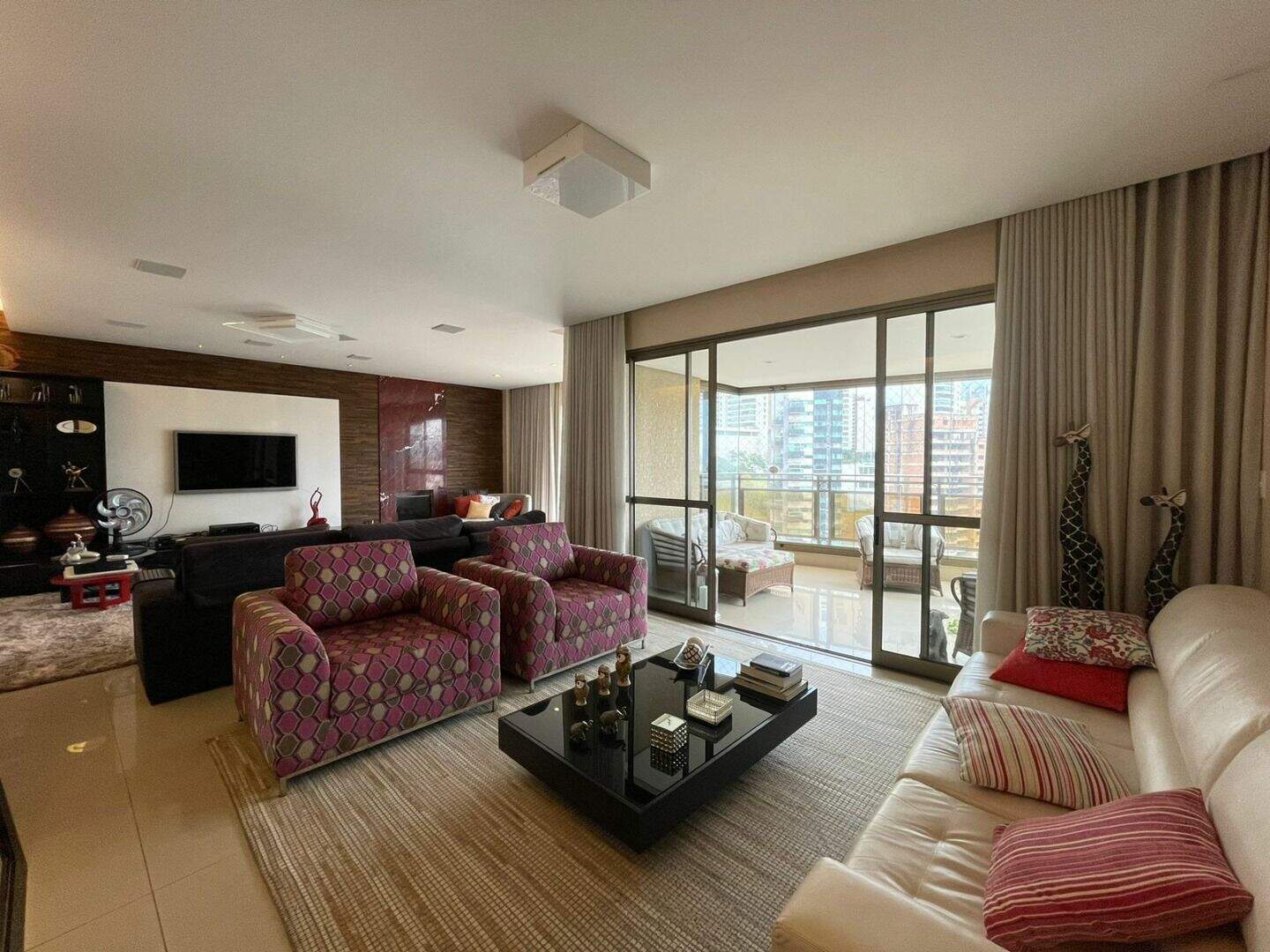 Apartamento à venda no Vila da Serra: 