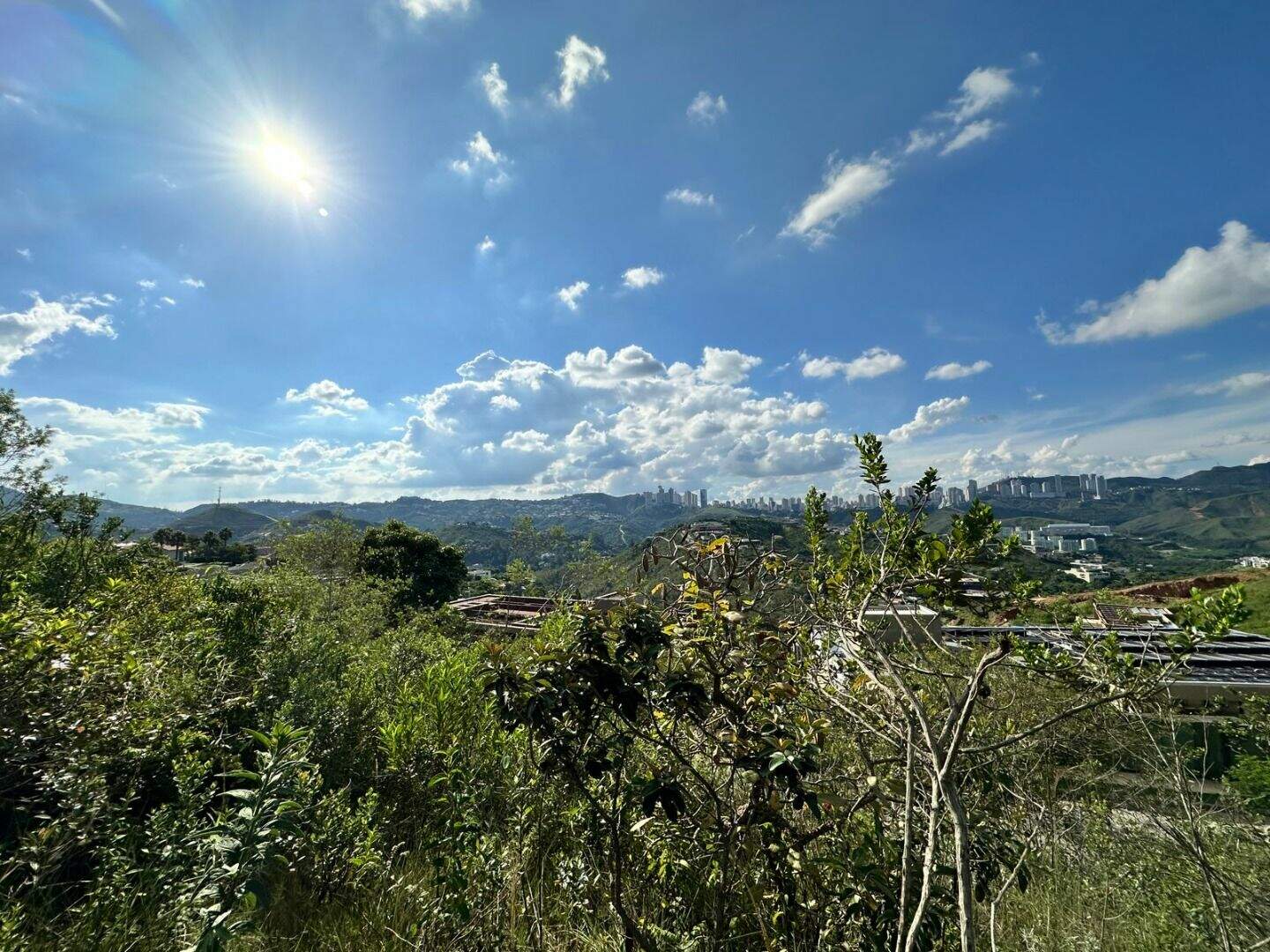 Terreno à venda no Vale dos Cristais: 