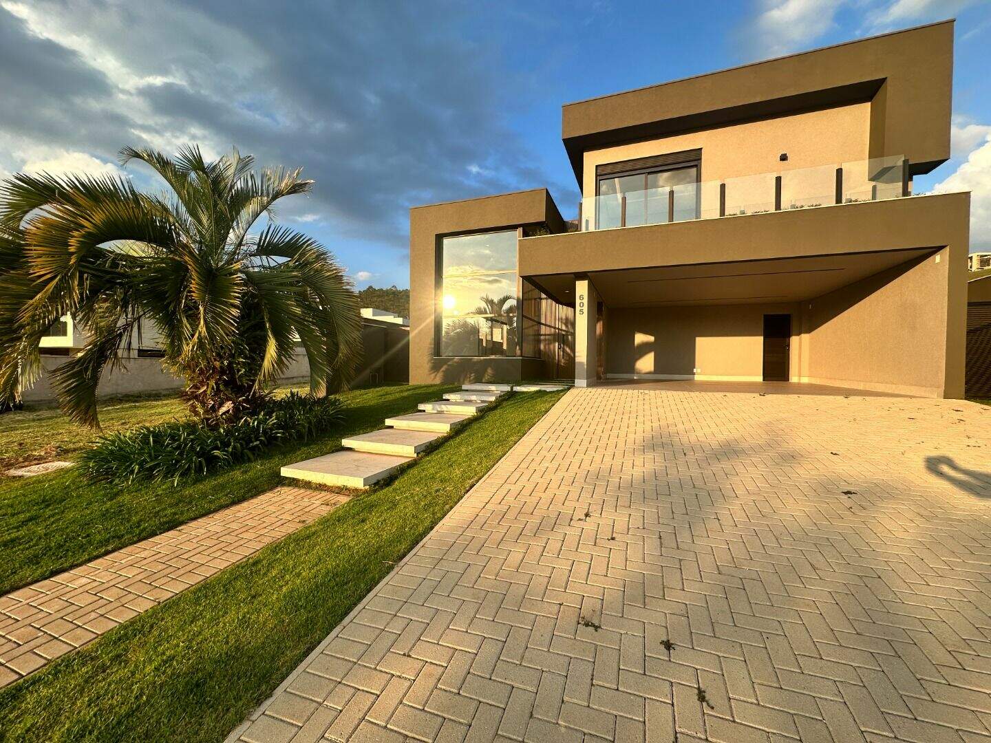 Casa à venda no Alphaville - Lagoa dos Ingleses: 