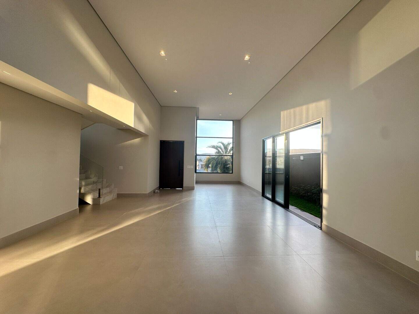 Casa à venda no Alphaville - Lagoa dos Ingleses: 