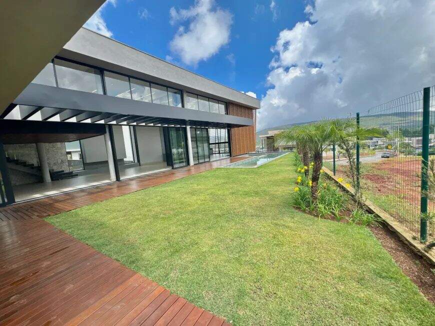 Casa à venda no Alphaville - Lagoa dos Ingleses: 