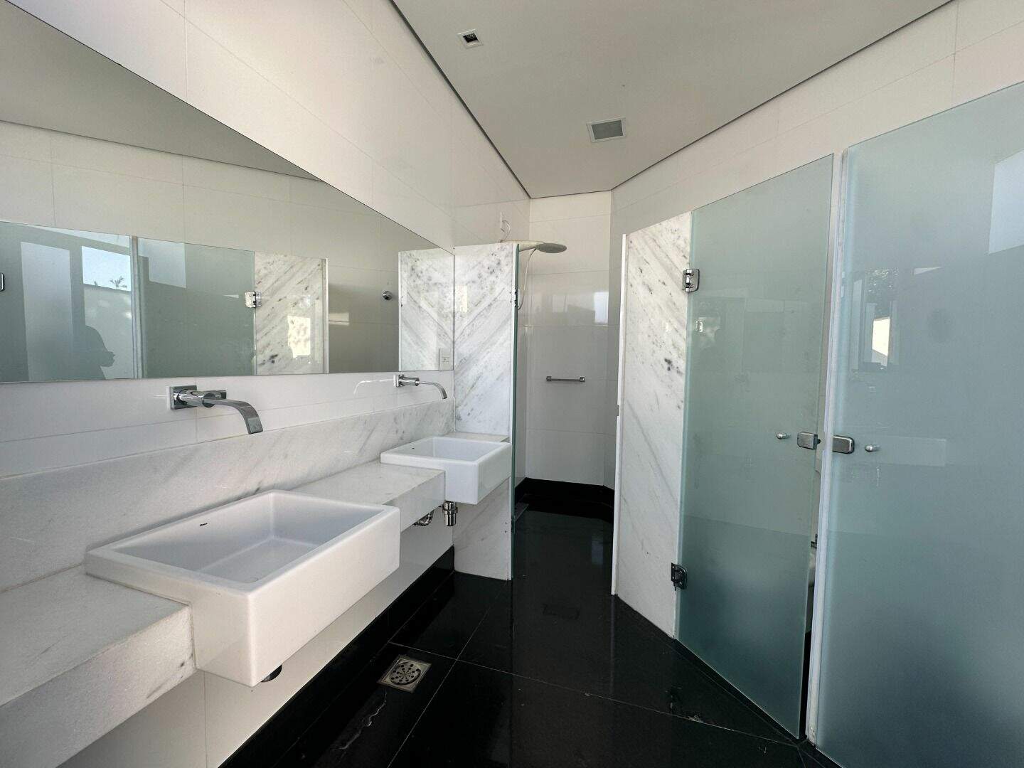 Casa à venda no Condomínio Village Terrasse: 