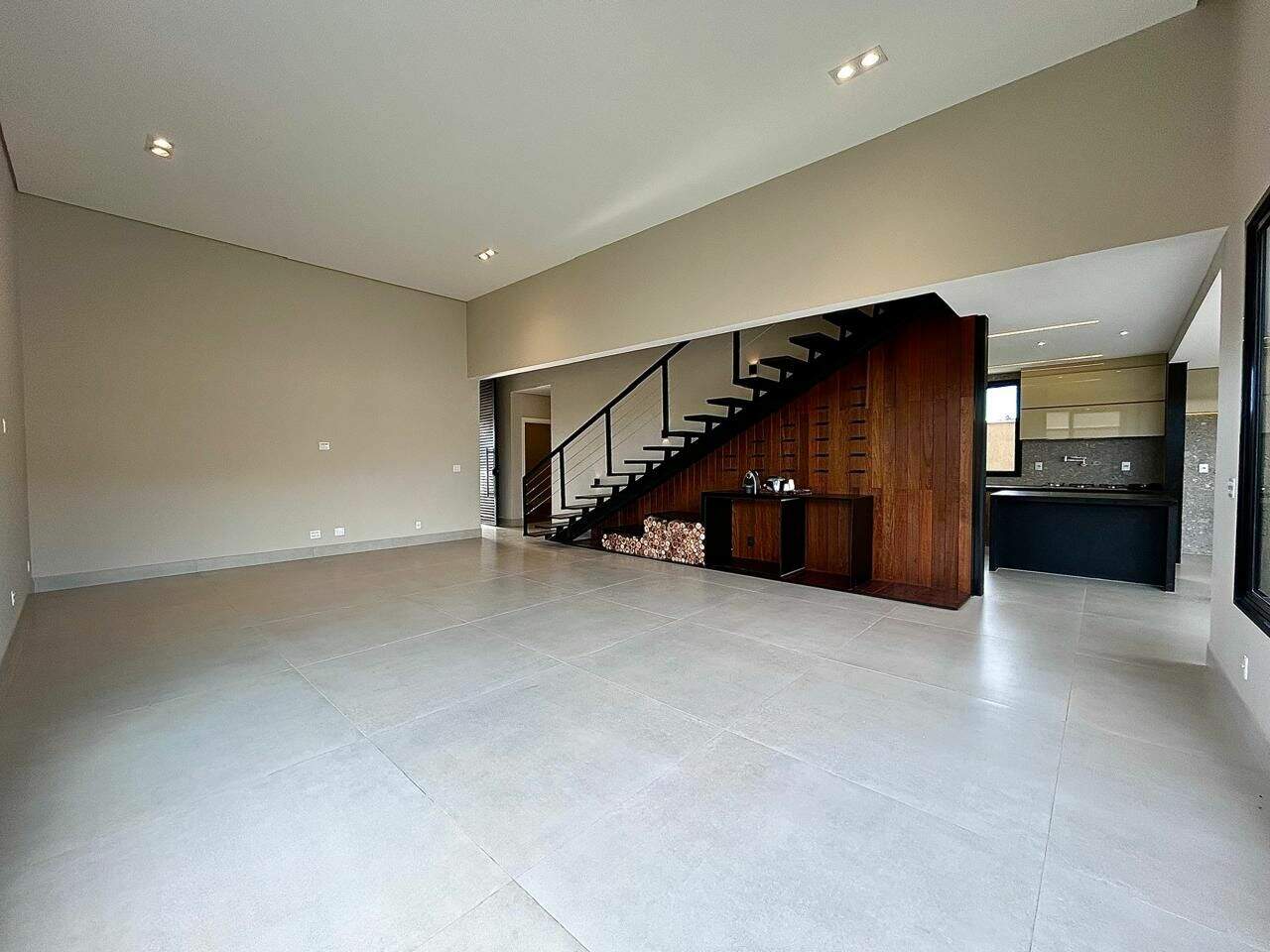 Casa à venda no Alphaville - Lagoa dos Ingleses: 