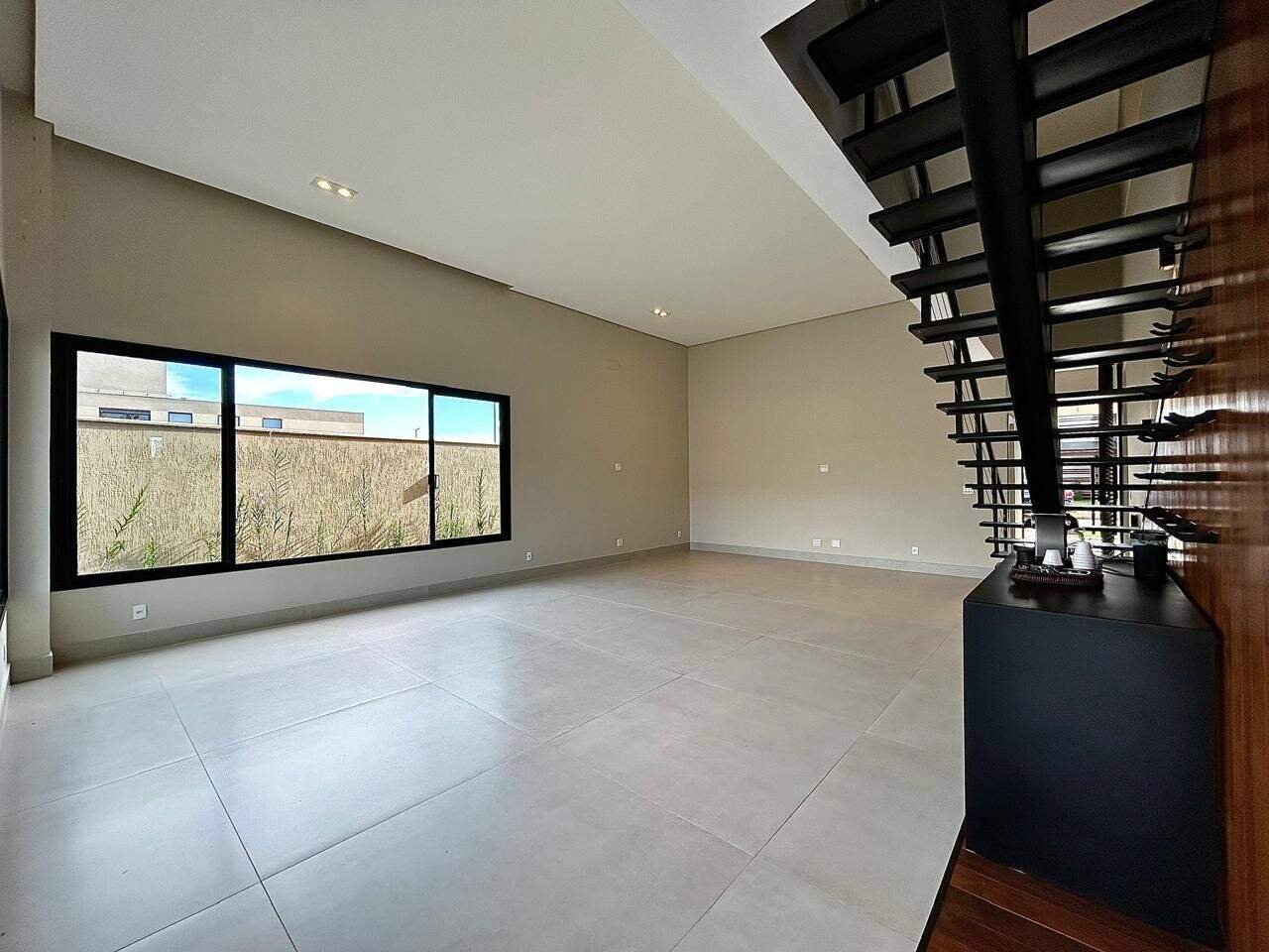 Casa à venda no Alphaville - Lagoa dos Ingleses: 