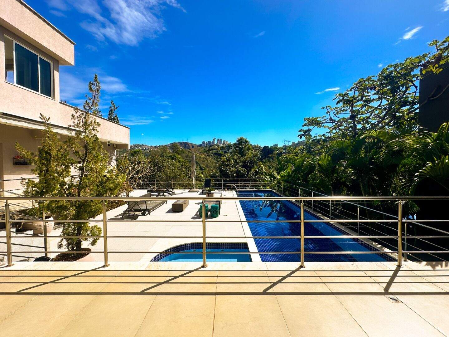 Casa à venda no Vale dos Cristais: 