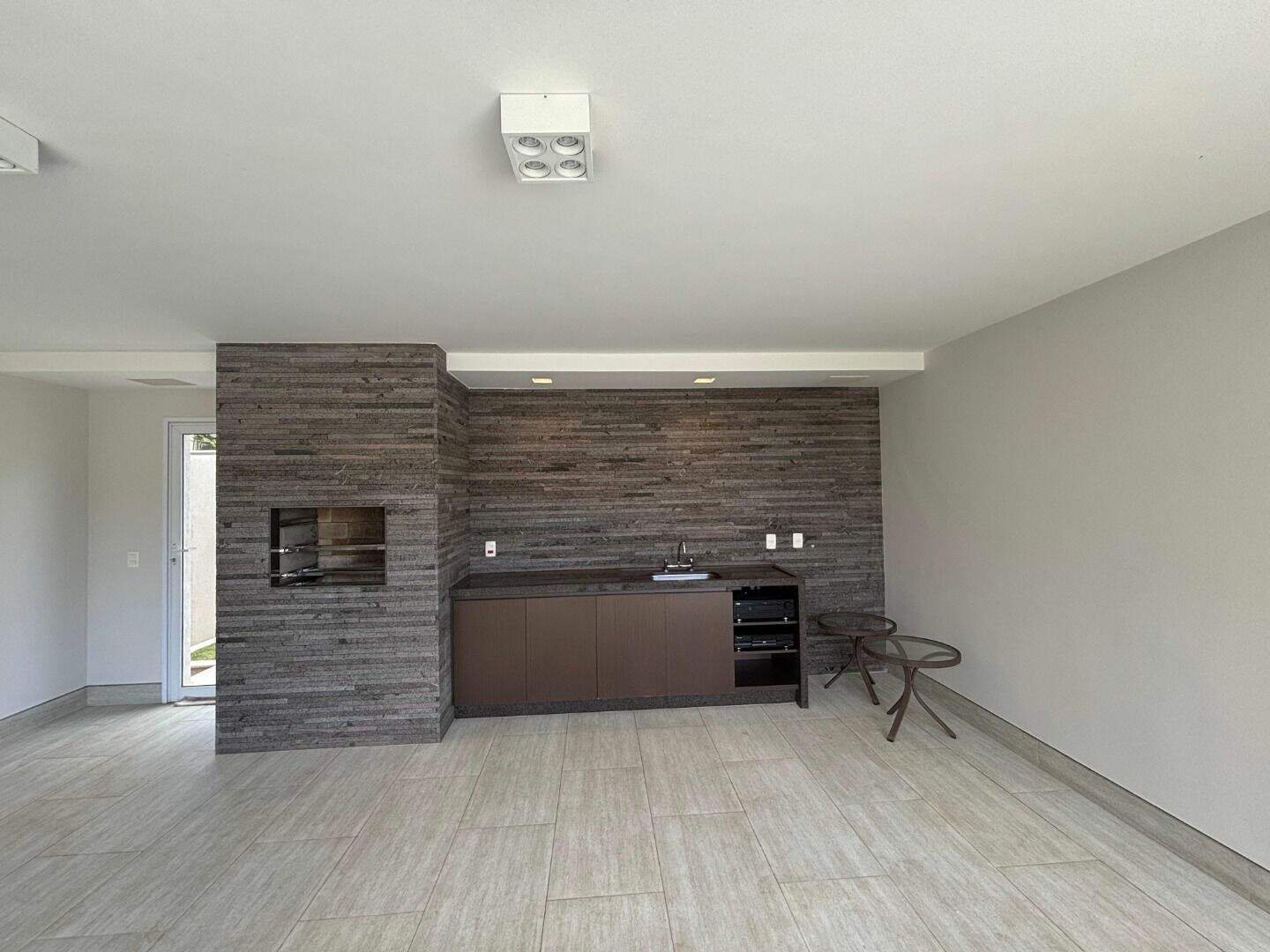 Casa à venda no Alphaville - Lagoa dos Ingleses: 