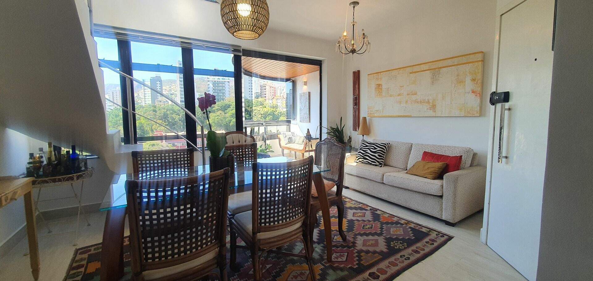 Cobertura à venda no Sion: 