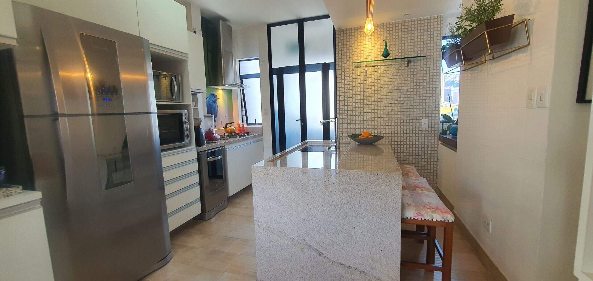 Cobertura à venda no Sion: 