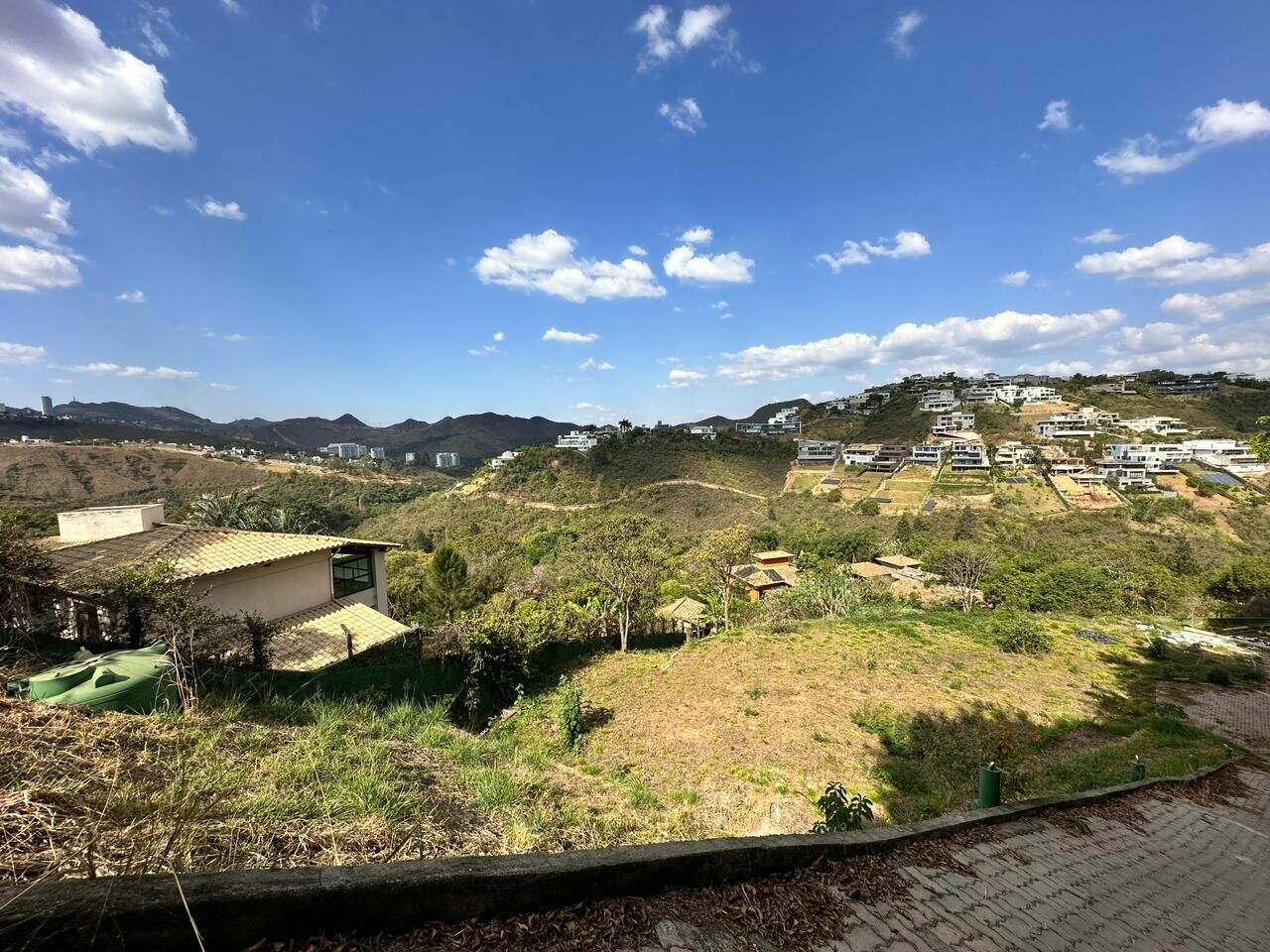 Terreno à venda no Vila Del Rey: 