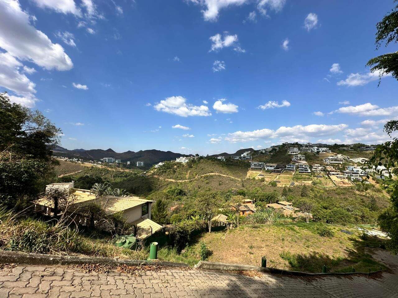 Terreno à venda no Vila Del Rey: 