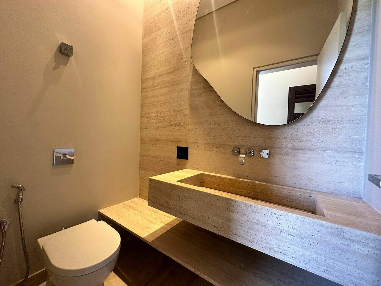 Casa à venda no Vale dos Cristais: 