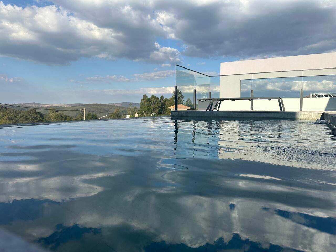 Casa à venda no Alphaville - Lagoa dos Ingleses: 