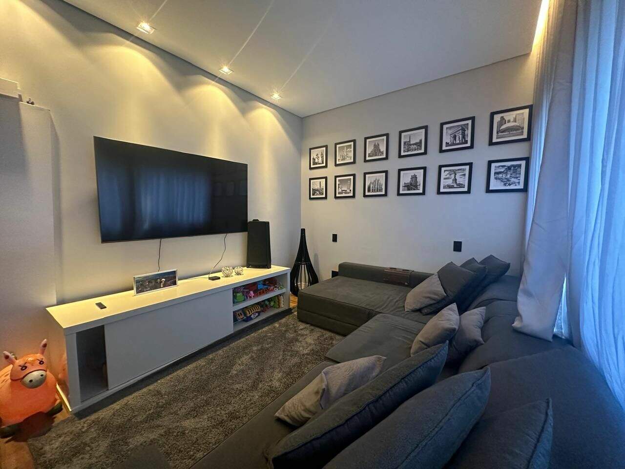 Casa à venda no Alphaville - Lagoa dos Ingleses: 