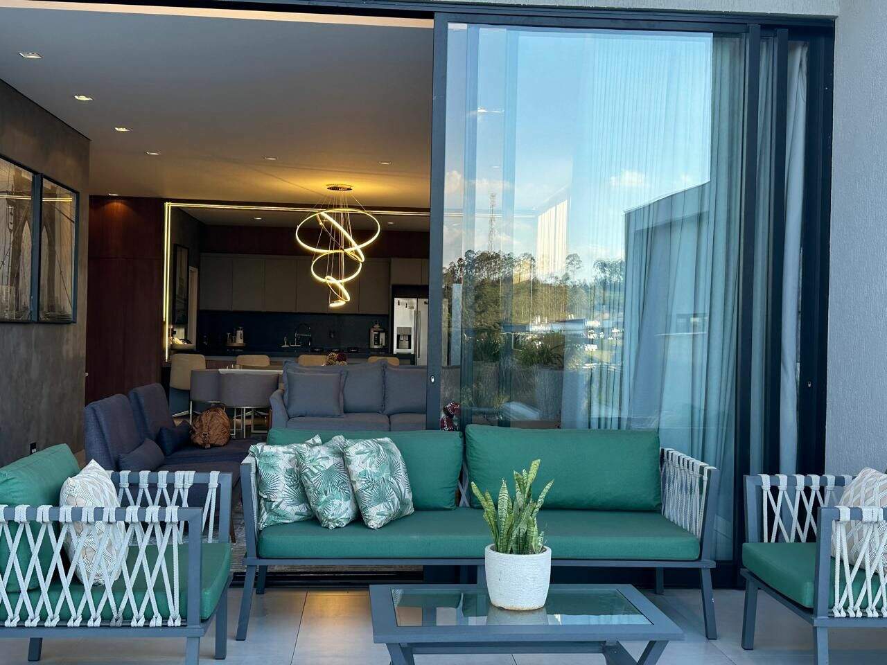 Casa à venda no Alphaville - Lagoa dos Ingleses: 