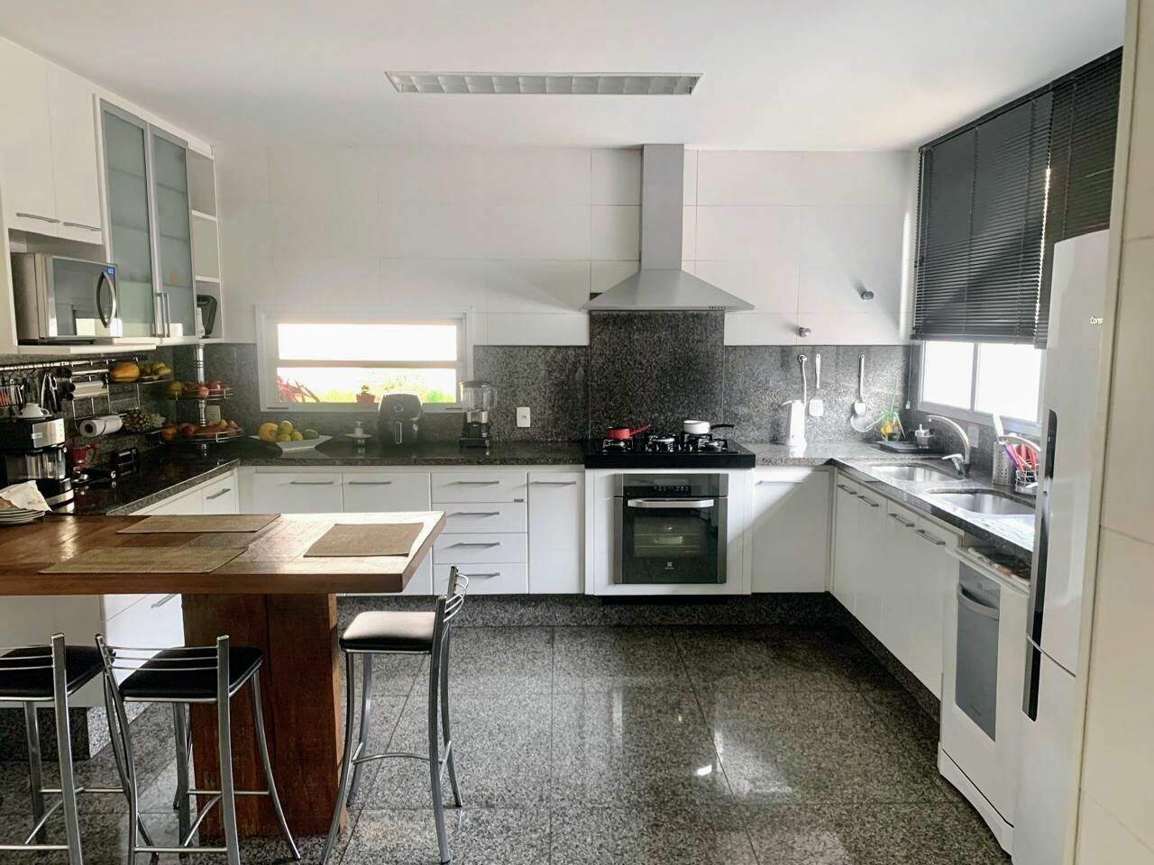 Casa à venda no Alphaville - Lagoa dos Ingleses: 