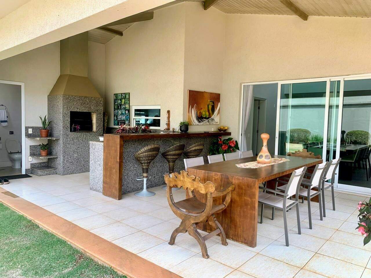 Casa à venda no Alphaville - Lagoa dos Ingleses: 