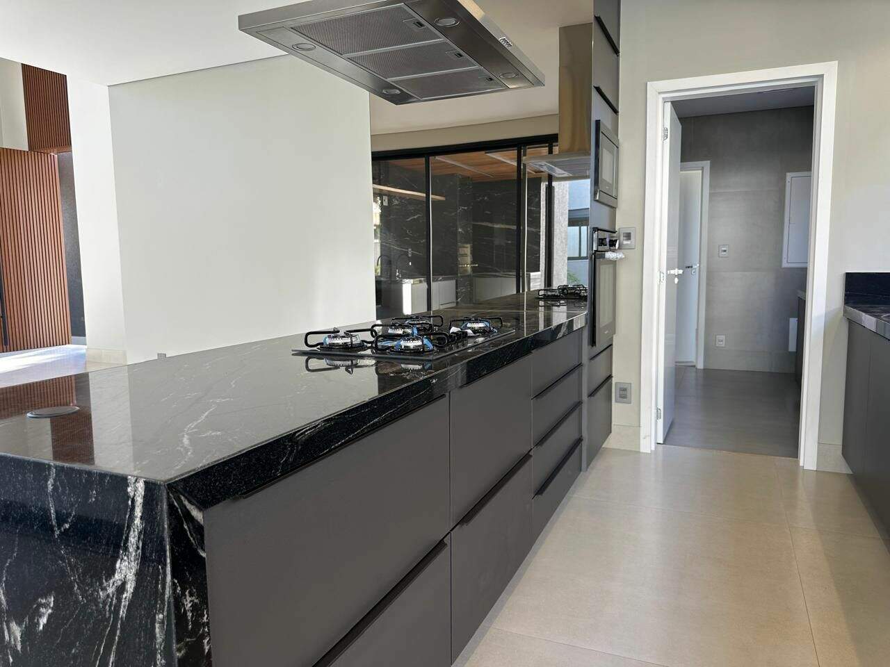 Casa à venda no Alphaville - Lagoa dos Ingleses: 